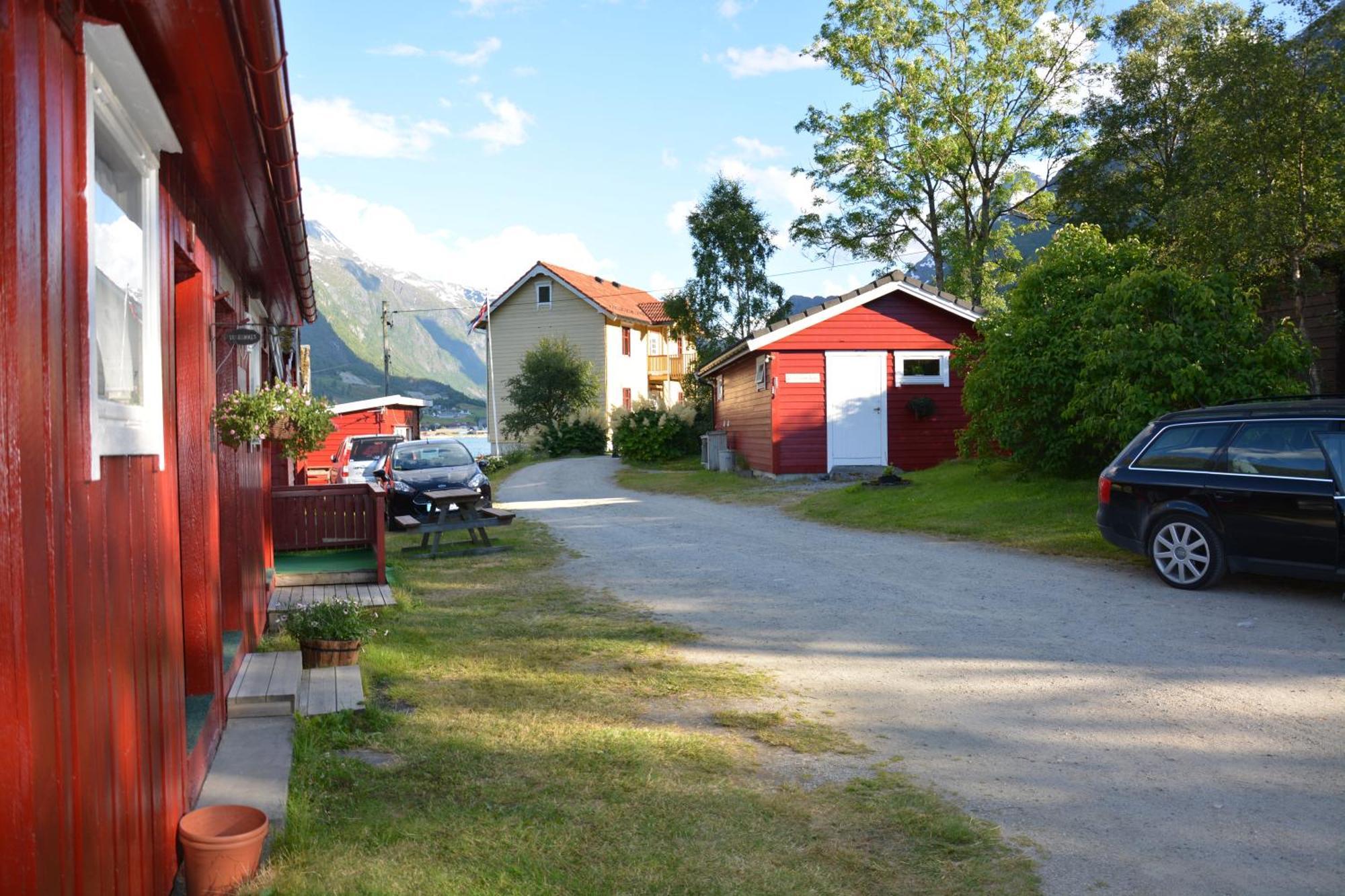 Nesset Fjordcamping Olden Zewnętrze zdjęcie