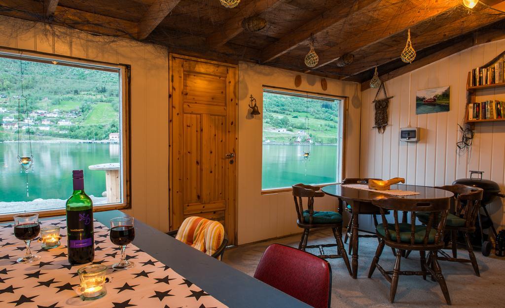 Nesset Fjordcamping Olden Zewnętrze zdjęcie